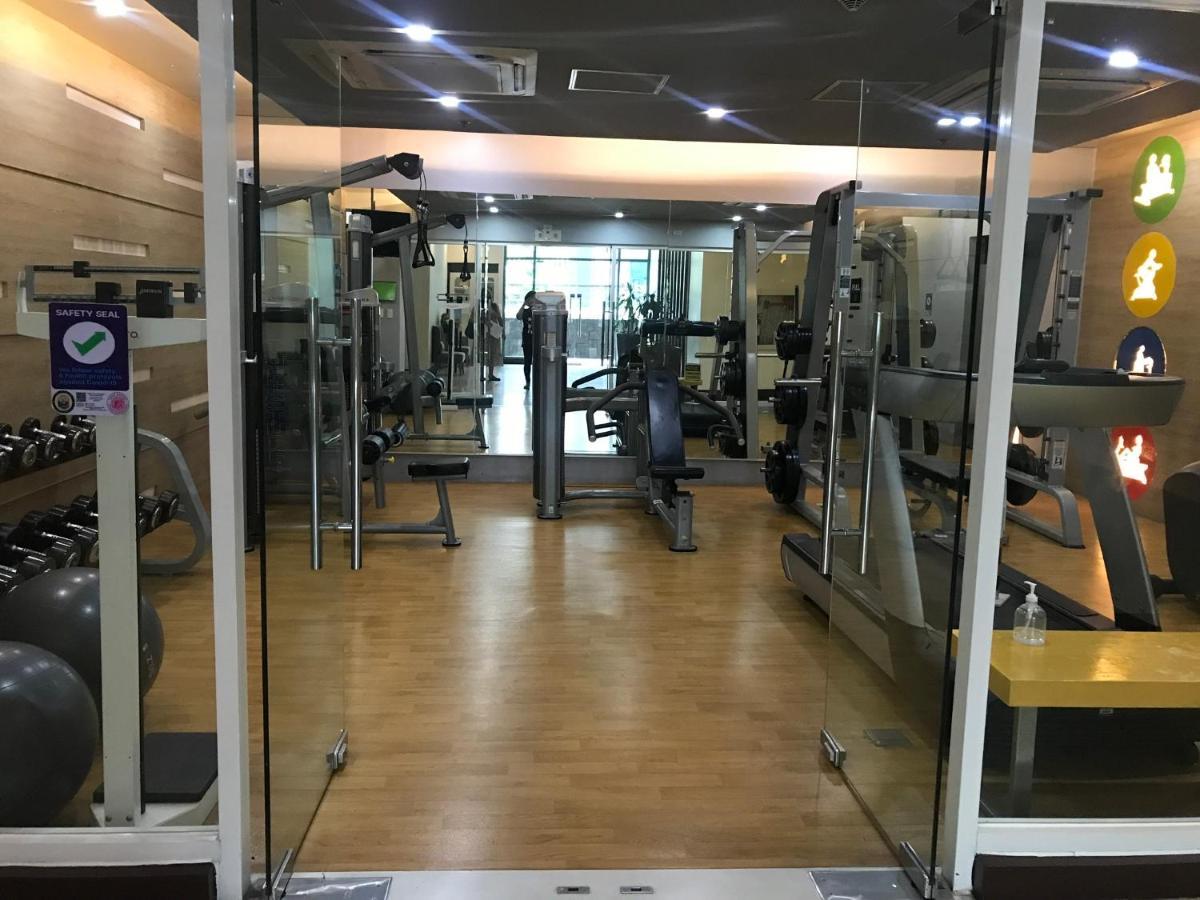 Lena'S Condotel Пасай Екстериор снимка